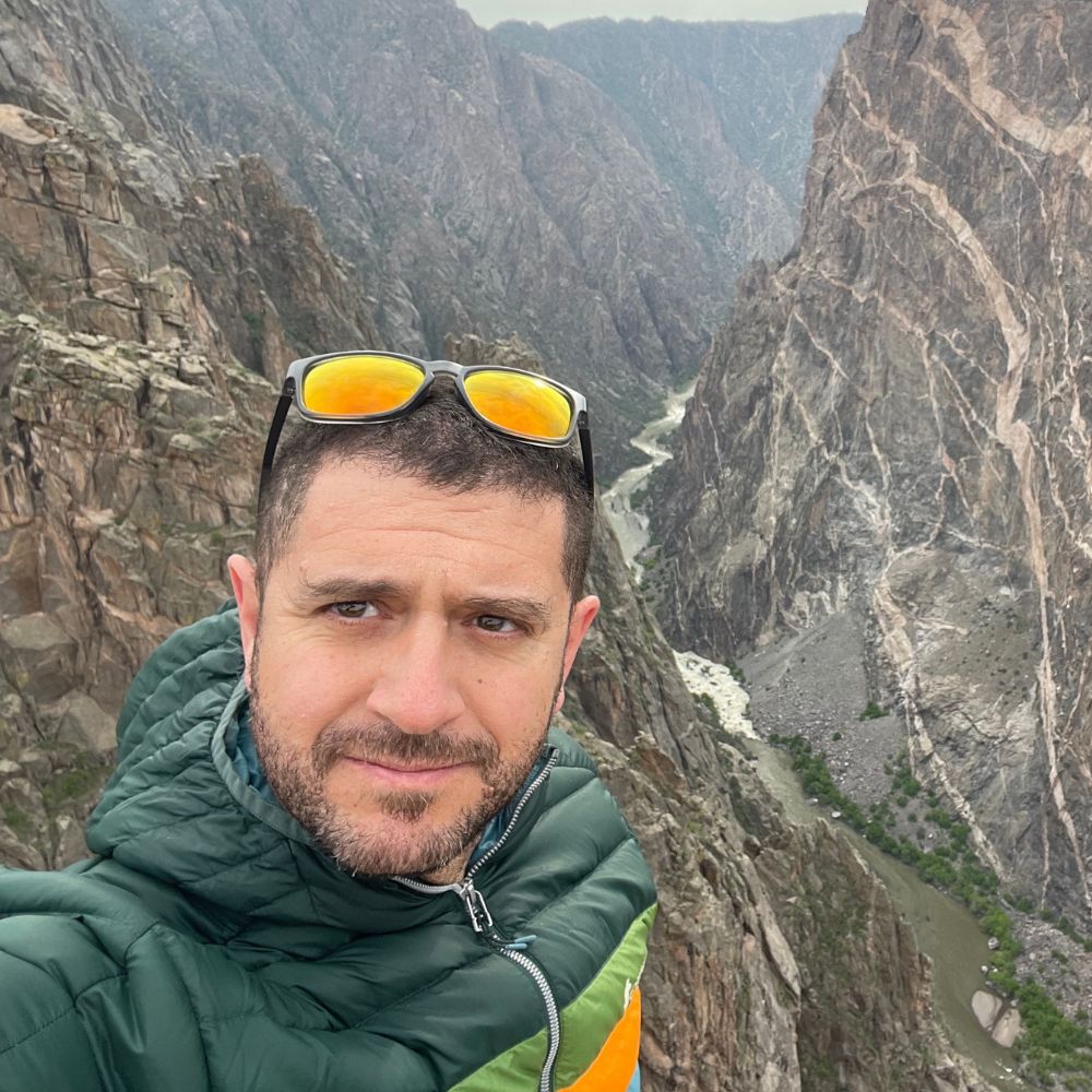 Miguel Muñoz, Chief Executive Officer of Longevity Botanicals